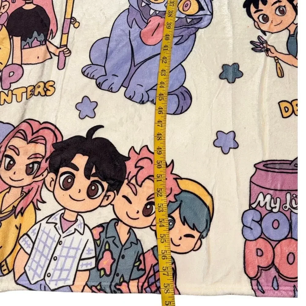 KPop Demon Hunters Fleece Throw Blanket My Little Soda Pop Plush NWOT Soft Rumi